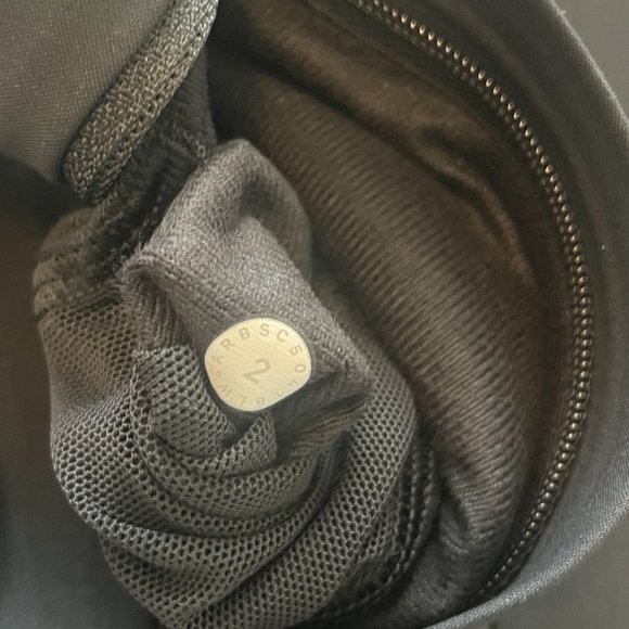 Rare Lululemon Glyde Along Softshell Black Size 2 - Picture 8 of 11